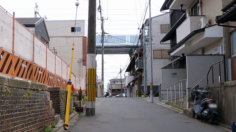 猪熊八条 手押しポンプ 南向き